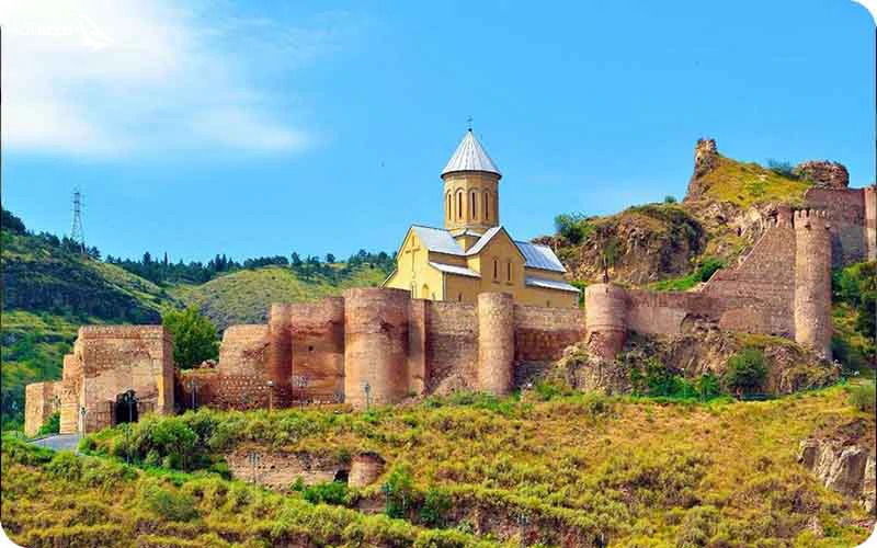 قلعه ناریکالا؛ منظره‌ای بی‌نظیر همراه با تاریخی کهن